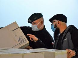 W Szpitalu Tymczasowym ciągle trwają prace. Pomagają opolscy Logistycy