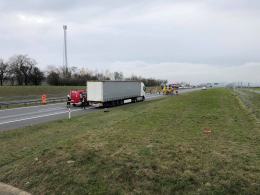 Poważny wypadek na A4. Zderzyły się 3 samochody ciężarowe