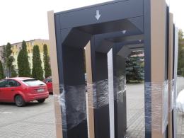 W DPS-ach na Opolszczyźnie stanęły bramki do dezynfekcji