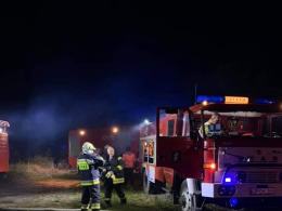 Pożar dzikiego wysypiska śmieci w Ligocie Turawskiej