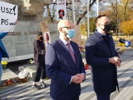 Konfrontacja Janusza Kowalskiego i Witolda Zembaczyńskiego podczas konferencji
