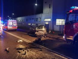 Czołowe zderzenie pojazdów w Ciężkowicach