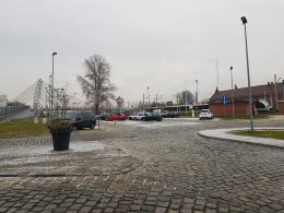 Można za darmo parkować przy Dworcu Głównym w Opolu - do czasu