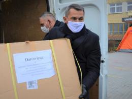 Uniwersytecki Szpital Kliniczny w Opolu otrzymał pomocną paczkę z Chin