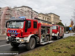 Niebezpieczne potrącenie pieszego na pasach. Interwencja służb w Kluczborku