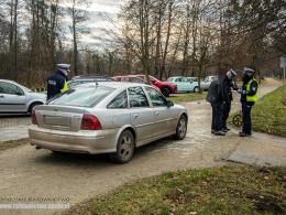 Niebezpieczne potrącenie pieszego na pasach. Interwencja służb w Kluczborku