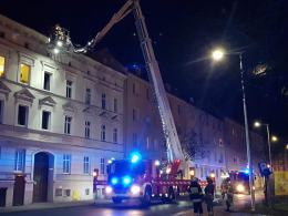 Służby ratunkowe usuwają skutki silnego wiatru. Ostrzeżenia dla trzech powiatów
