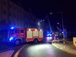 Służby ratunkowe usuwają skutki silnego wiatru. Ostrzeżenia dla trzech powiatów