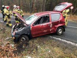 Dachowanie seicento w powiecie strzeleckim. Kierowca pijany