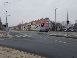 Reakcja MZD na duże korki na skrzyżowaniu Oleskiej i Chabrów
