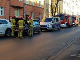 72-letni kierowca zawracał na 1-Maja. Uderzył w niego kierowca Golfa
