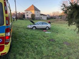 Wypadek w Wawelnie. Trzy osoby trafiły do szpitala