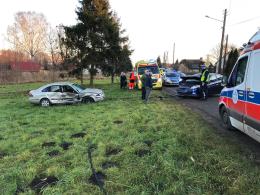 Wypadek w Wawelnie. Trzy osoby trafiły do szpitala