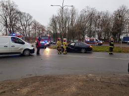 Zderzenie pojazdów na skrzyżowaniu 1-Maja i Rejtana
