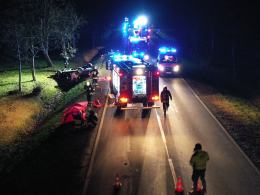 W wypadku w Gwoździcach zginął 22-letni kierowca mercedesa i jego 20-letnia pasażerka