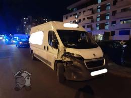 Około promil alkoholu we krwi miał kierowca busa, który staranował auta na parkingu