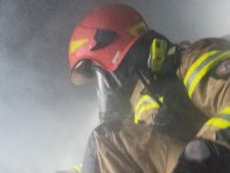 Pożar w Okopach. Mieszkańcy w kilka chwil stracili dach nad głową