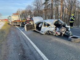 Policja bada przyczyny wypadku w Zawadzie. Kierowca Volkswagena prawdopodobnie pijany
