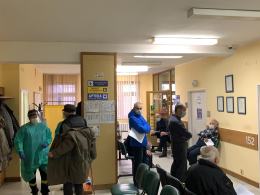 Ruszają szczepienia seniorów przeciw Covid-19. Najpierw grupa 70+