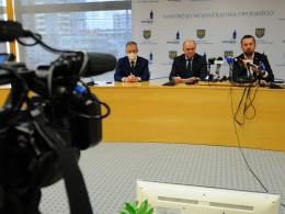 Zamiana ról w Urzędzie Marszałkowskim w Opolu musi trochę poczekać. Dziś sesja Sejmiku