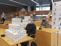 Maseczki z Nadrenii-Palatynatu dla opolskich hospicjów