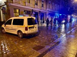 Zimna noc w centrum Opola. Trwa usuwanie awarii sieci ciepłowniczej