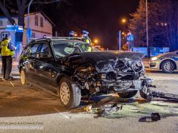 Zderzenie BMW i Skody w Kluczborku. Dwie osoby trafiły do szpitala