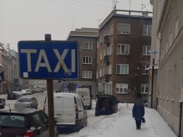 Inspektorzy WITD zatrzymali dwie nielegalne taksówki