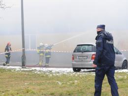 13 zastępów straży walczy z pożarem Żabki na osiedlu AK