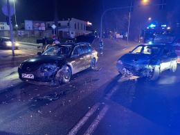 Zderzenie pojazdów na ulicy Budowlanych w Opolu. Sprawca uciekł