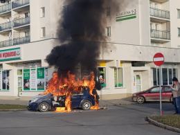 Pożar samochodu na ulicy Kieleckiej w Opolu