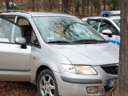 Trwają poszukiwania 21-letniego mężczyzny po pościgu w Nysie. Pasażerowie z narkotykami