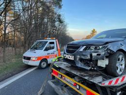 Zderzenie pojazdów w Dąbrowie pod Opolem. Lądował śmigłowiec LPR