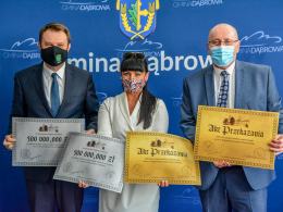Prezydent Arkadiusz Wiśniewski podarował pół mln zł na zakup Pałacyku w Chróścinie