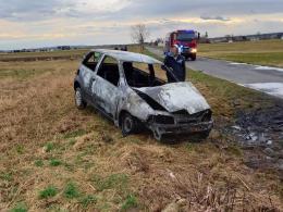 Pożar samochodu osobowego w gminie Tarnów Opolski