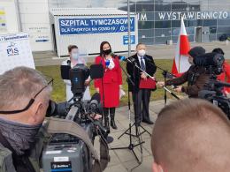 Gdy rząd walczy o zdrowie, opozycja zajmuje się niekonstruktywną krytyką szpitali