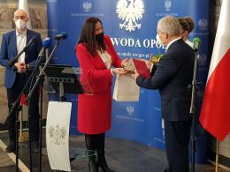 Zastał Opolszczyznę drewnianą, oddaje murowaną. Adrian Czubak podsumował 5 lat działań