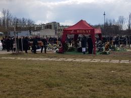 Rodzina, przyjaciele i sportowcy pożegnali tłumnie zmarłego Grzegorza Lachowicza