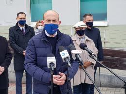 Borys Budka: "Niekompetencja rządu i brak planu. Gdzie jest Jarosław Kaczyński"?