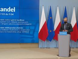 Zamykamy fryzjerów, kosmetyczki, żłobki i przedszkola. "Ludzie to rozumieją"