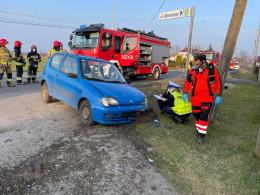Wypadek w Żerkowicach. Kierująca fiatem przewieziona do szpitala