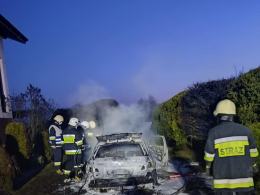 Pożar BMW na posesji w Dalachowie