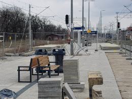 Problemy na stacji Opole-Wschód. W wyniku prac zapadł się peron