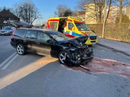 Zderzenie pojazdów na Niemodlińskiej w Opolu