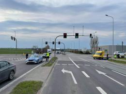 Kierowca audi uderzył w pojazdy i uciekł. Zdarzenie na obwodnicy Opola