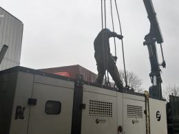 Zajęte przez KAS urządzenia z nielegalnej fabryki papierosów trafiły do opolskich szpitali