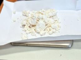 Amfetamina, marihuana oraz tabletki ekstazy w mieszkaniu 38-latki
