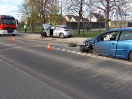 Zderzenie dwóch pojazdów na ulicy Oświęcimskiej w Opolu