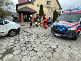 Wypadek w Opolu-Wrzoskach. Po zderzeniu pojazdów jeden z nich wjechał w dom