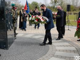 Uroczyście odsłonięto pomnik upamiętniający powstańców śląskich